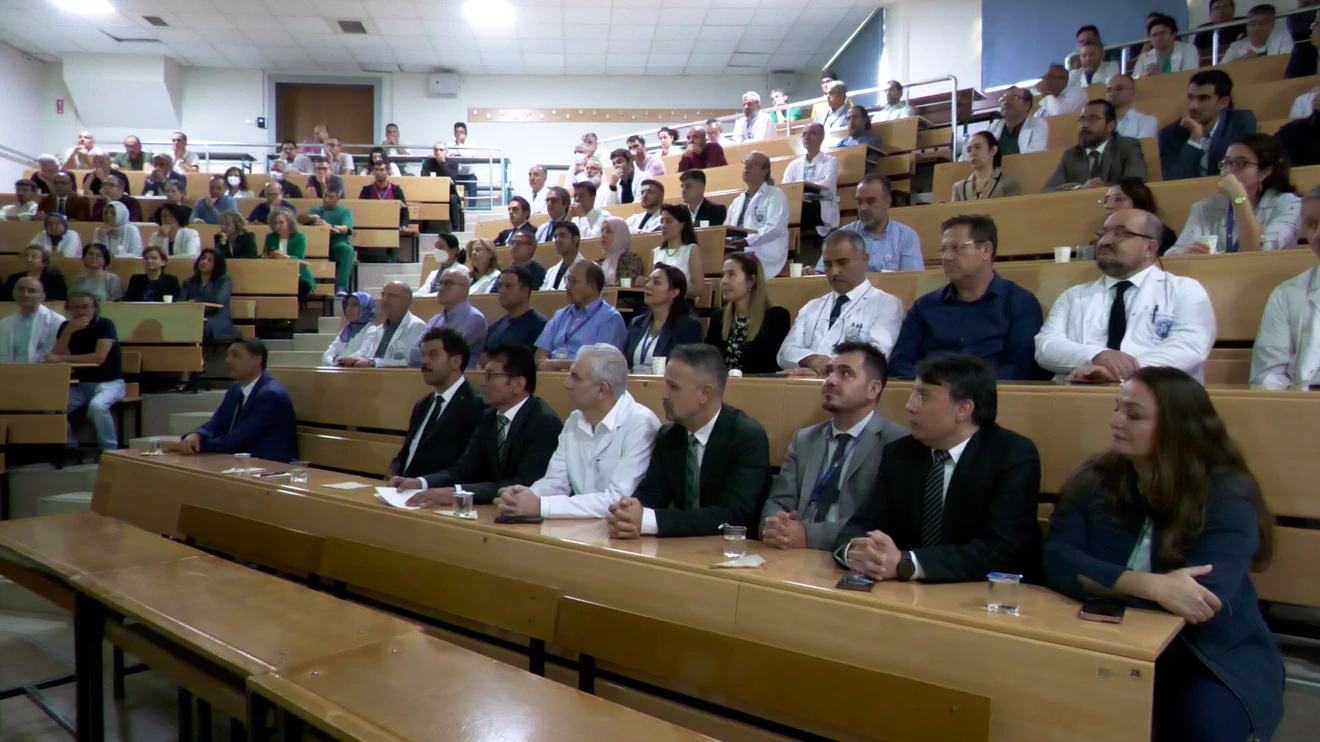 Rektör Yılmaz, Tıp Fakültesi Akademik Kurul Toplantısı’na katıldı